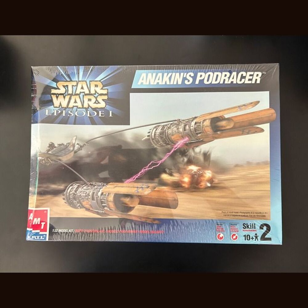 AMT Star Wars Episode I Anakin's Podracer 1:32 Model Kit. Sealed